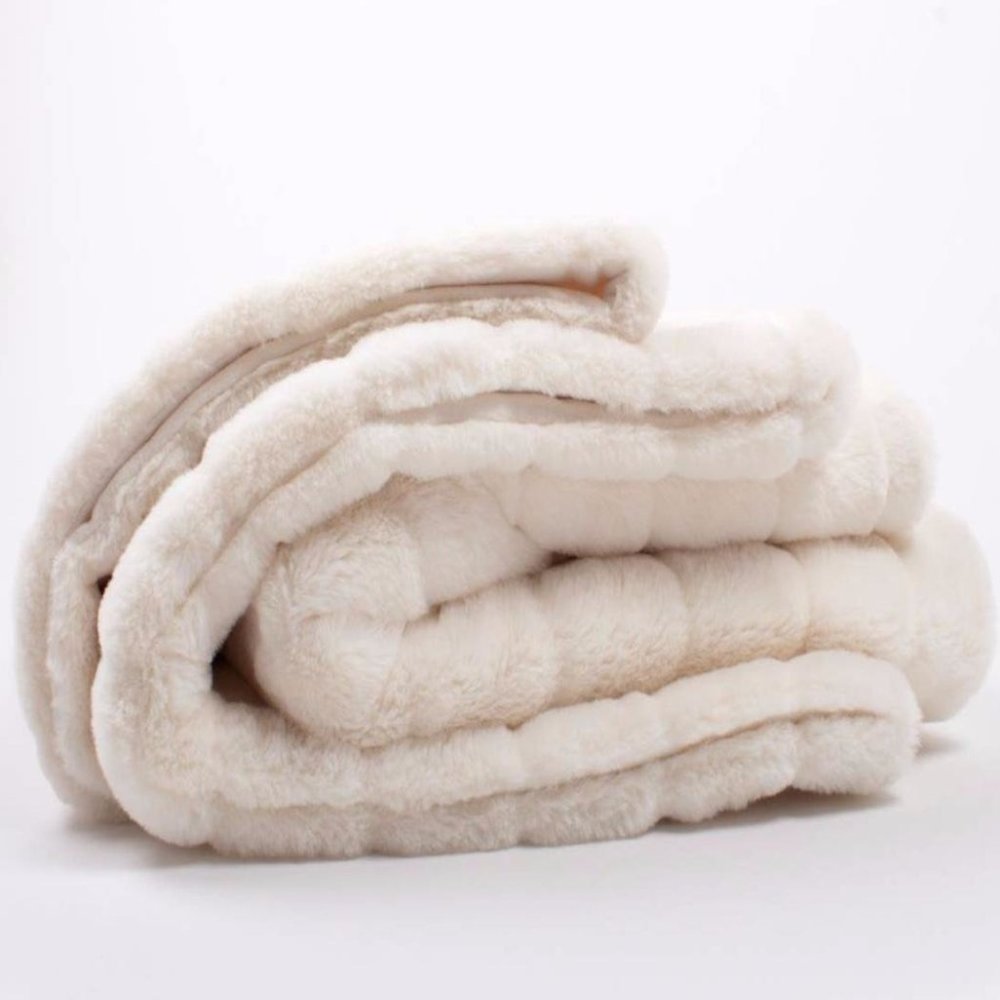 8 Oak Lane Channel Faux Fur Throw
